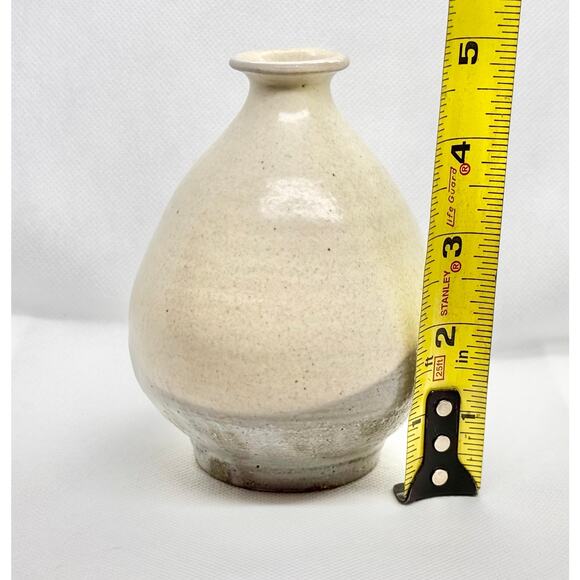 Petite Japanese Ceramic Vase – Cream White Glaze - Picture 11 of 13